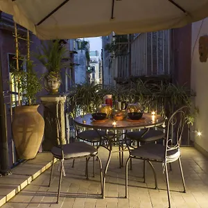 Casa Latina 3*, Неаполь Италия